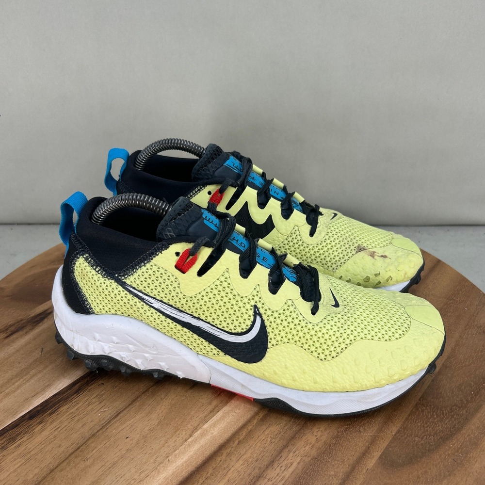 Nike Wildhorse 7 Trail Running Shoes Barely Volt Black CZ1864-300 Women Size 8.5